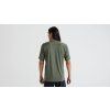 64023 000 APP TRAIL AIR JERSEY SS MEN OAKGRN BACK